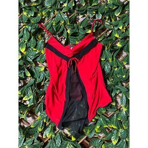 Vintage Y2K Red and Black Lace Spaghetti Straps Top Size Large